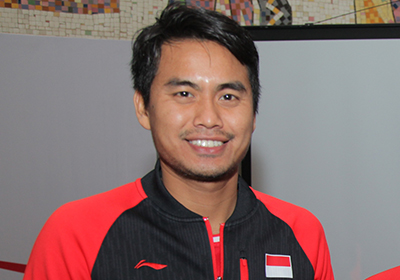 Tontowi AHMAD